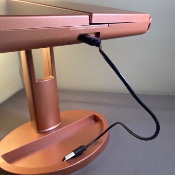 Dresser Mount Tri-Fold Adjustable Lighted Vanity Mirror 21 LED Lights 3x/2x/1x - Picture 11 of 11